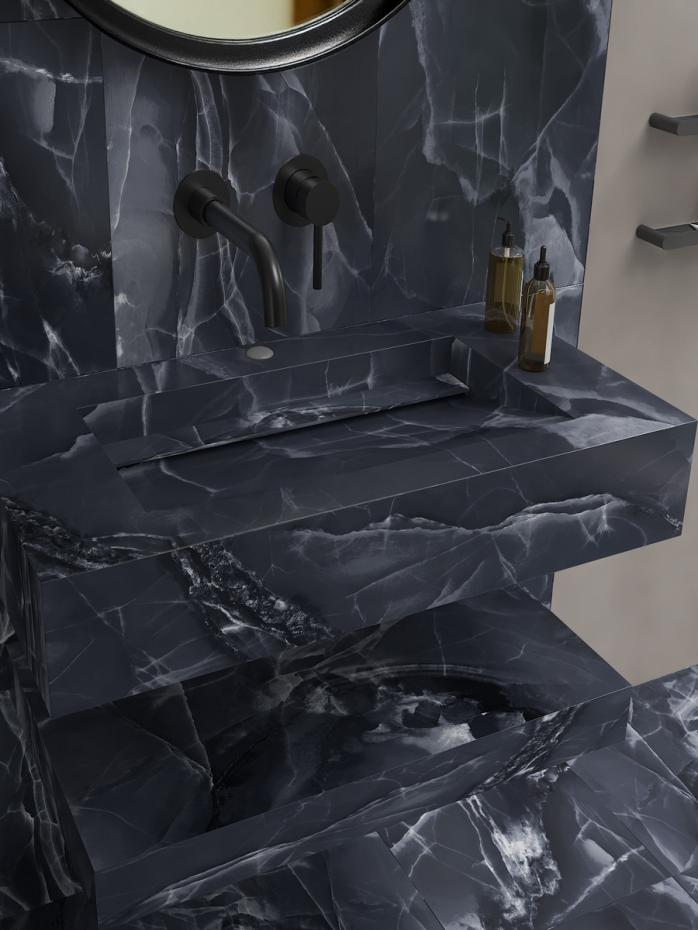Black Onyx Sink and Shelf - 750mm