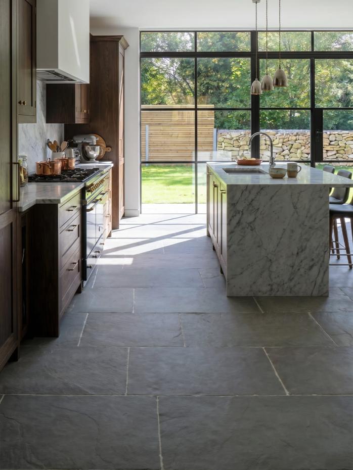 Cathedral Grey Tumbled Limestone - 900x600mm