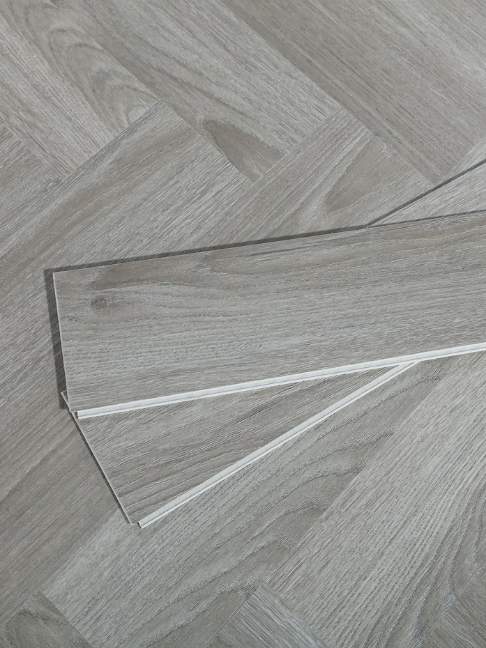 Chateau Grey Herringbone Click Vinyl Floor Tiles  - 640x128mm