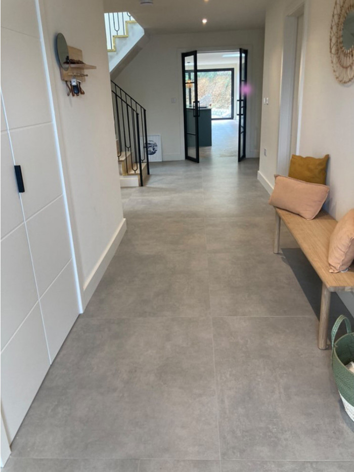 Eclipse Silver Indoor Porcelain Tile - 800x800mm