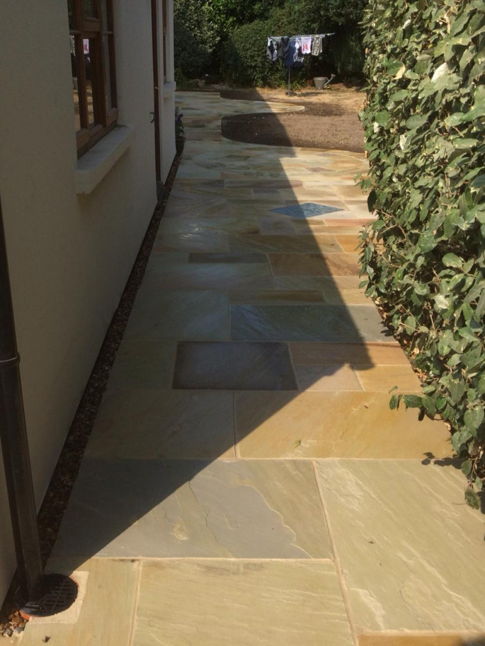 Fossil Mint Indian Sandstone Paving Slabs - Mix Size Patio Pack