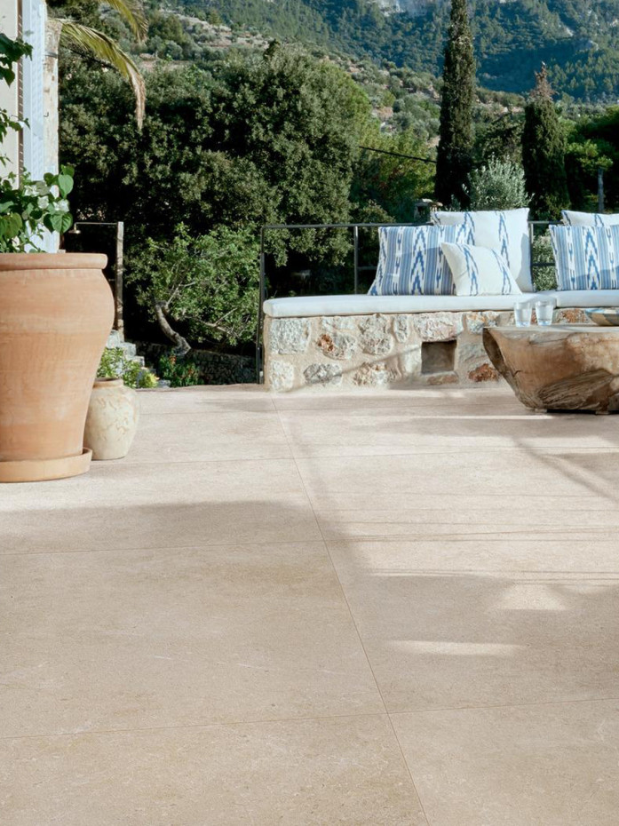 Ivory Limestone Italian 800x800x20mm (LAST PACK)