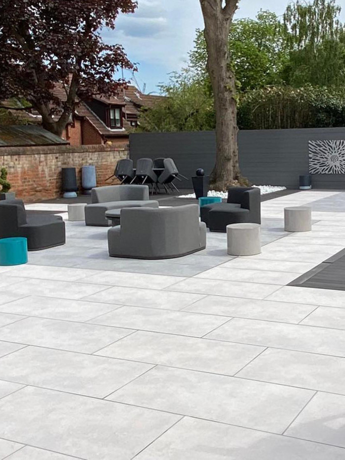 Luna White Outdoor Porcelain Slab - 900x600x20mm