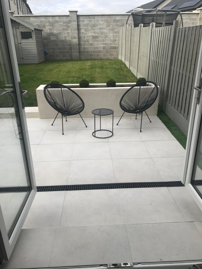 Earth White Matt Porcelain Tile - 600x600mm (Last Pack)