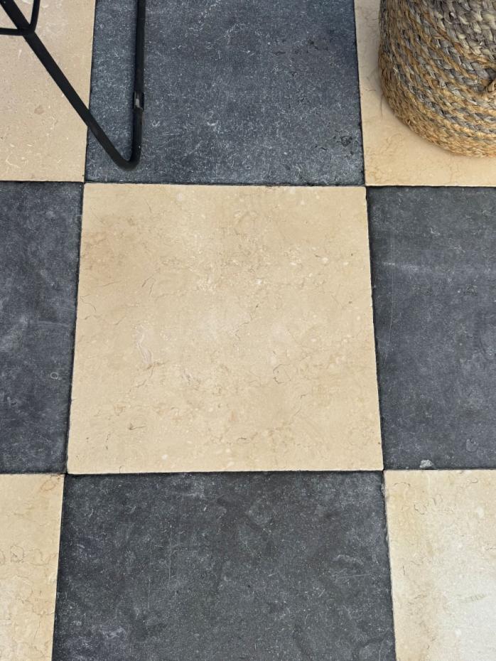 Naples Light And Dark Honed Limestone Checkerboard - Mix Pack