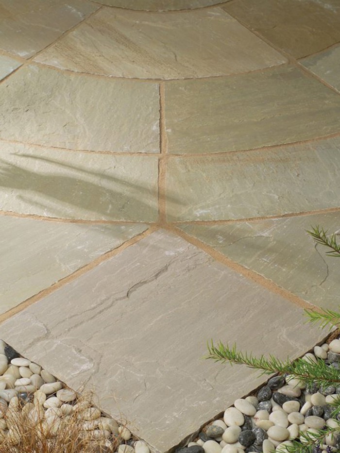 Raj Green Indian Sandstone Circle Feature - 1.8m/ 2.4m/ 3m Diameter