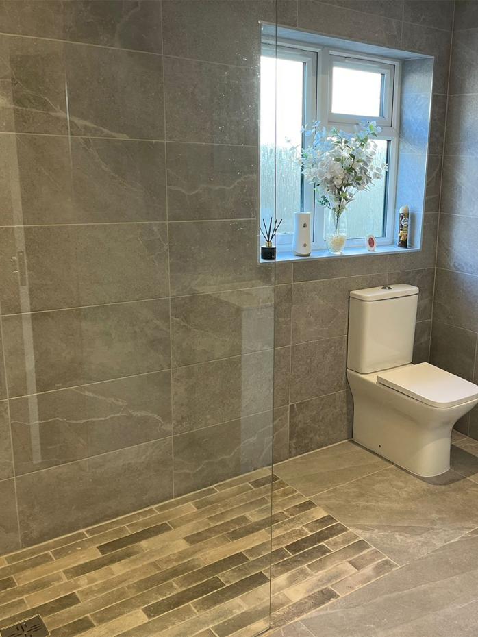 Roca Grey Matt Porcelain Tile - 600x300x12mm