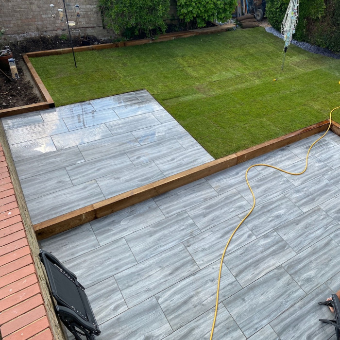 Silver Grey Wood Effect Outdoor Slab - 900x450x20mm (LAST 2 PACKS)