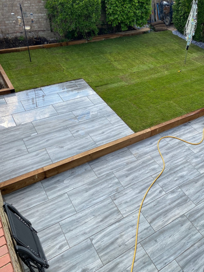 Silver Grey Wood Effect Outdoor Slab - 900x450x20mm (LAST 2 PACKS)