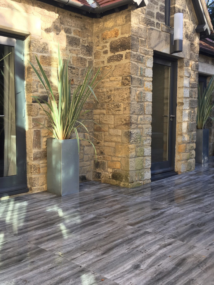 Silver Grey Wood Effect Outdoor Slab - 900x450x20mm (LAST 2 PACKS)