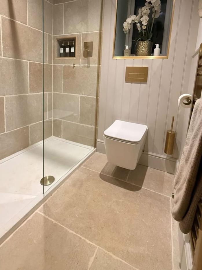 Texas Sand Antique Chiselled Edge Porcelain Tile - 900x600x9.5mm