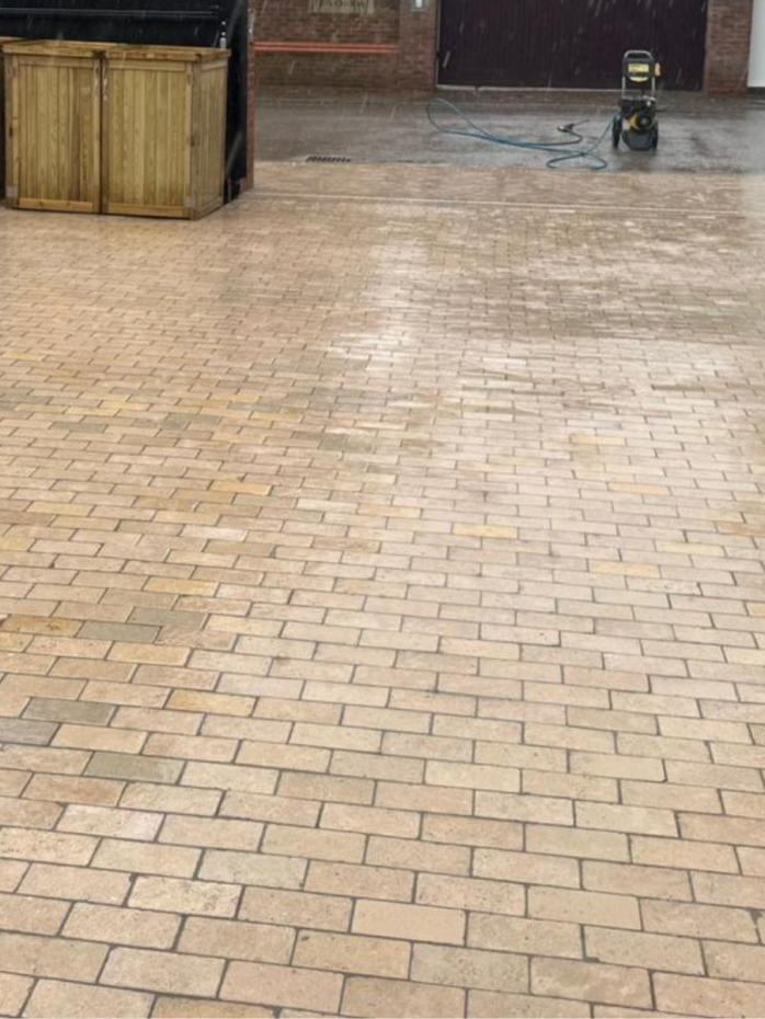 Dijon Limestone Honed Tumbled Cobbles - 200x100x40mm